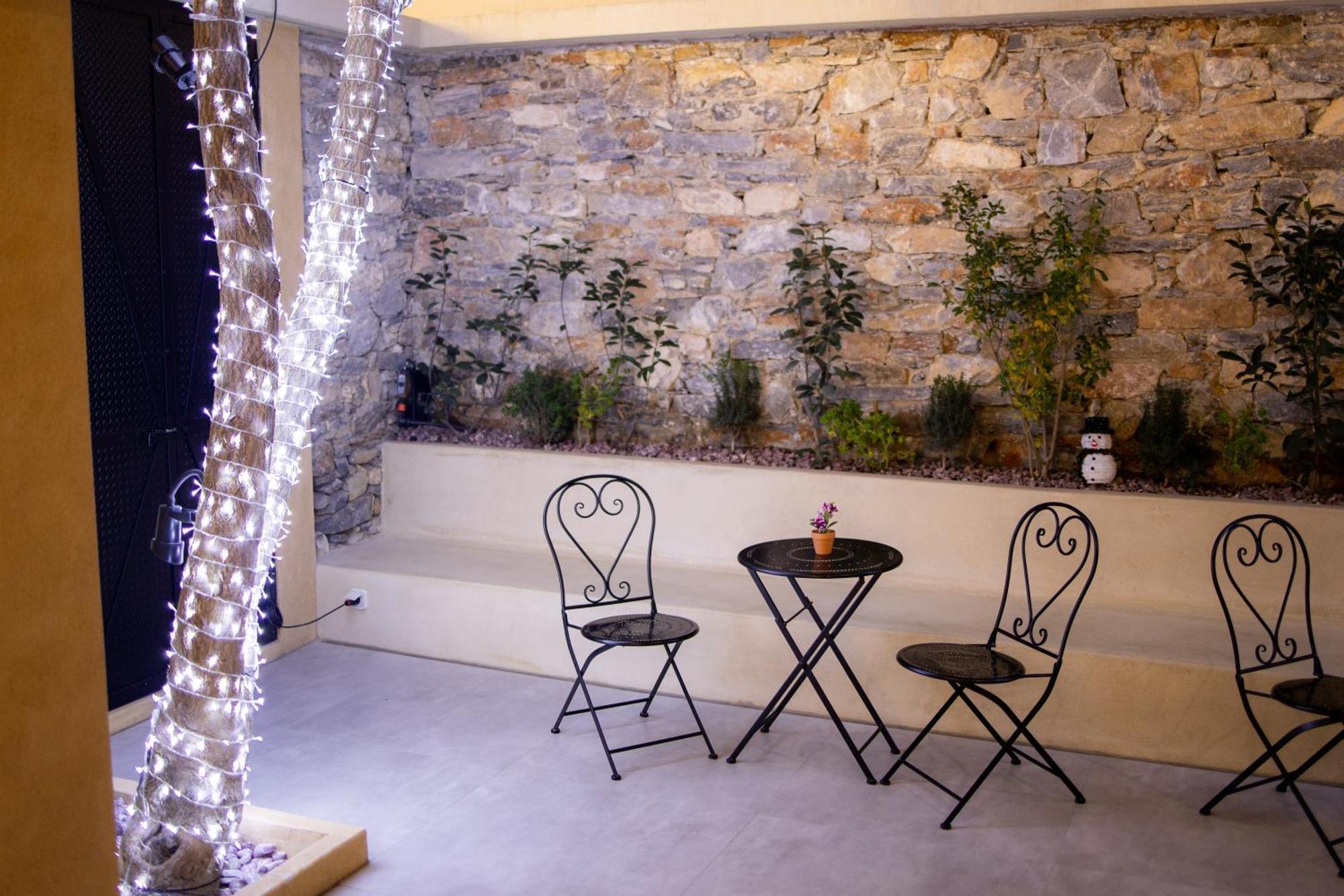 Apartament Industrial - Le Petit Bati *