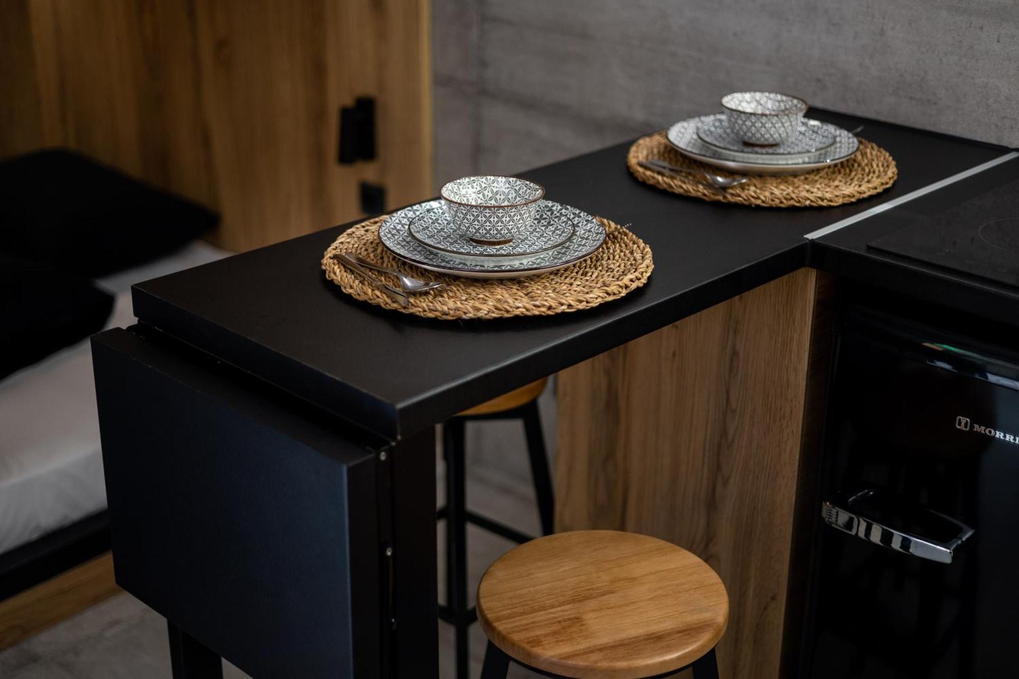 Industrial - Le Petit Bati Apartment *